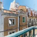 Rent4rest Bairro Alto Charming 1bd Apartment