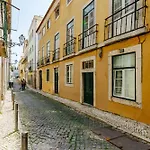 Rent4rest Bairro Alto Charming 1bd * Lissabon