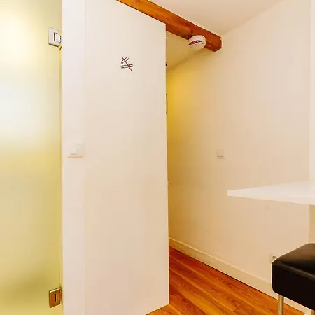 Rent4rest Bairro Alto Charming 1bd