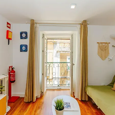 Rent4rest Bairro Alto Charming 1bd Διαμέρισμα *