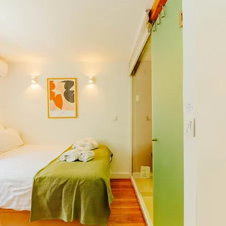 Rent4rest Bairro Alto Charming 1bd Διαμέρισμα *