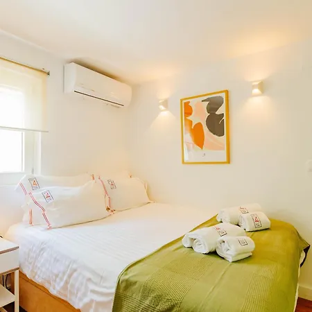 Rent4rest Bairro Alto Charming 1bd Lissabon